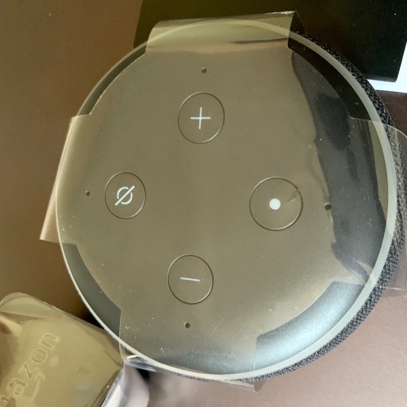 Amazon echo dot 3rd generation speaker - Picture 2 of 2